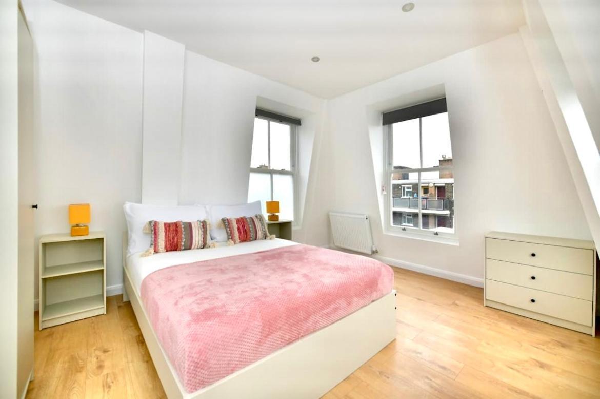 Lovely 2 Bedroom Serviced Penthouse Battersea Park Road Londra Exterior foto